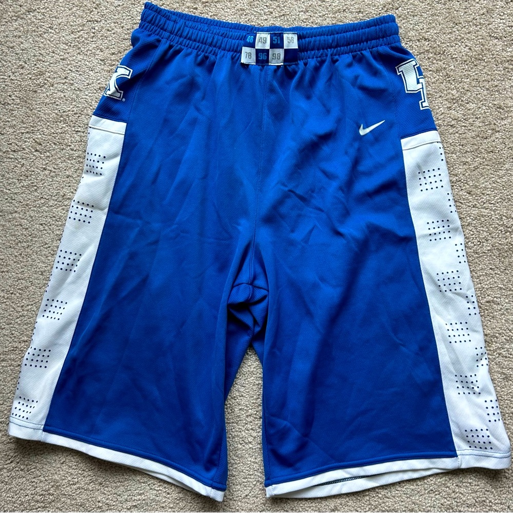 Nike Kentucky Basketball Shorts Youth XL/Mens XS